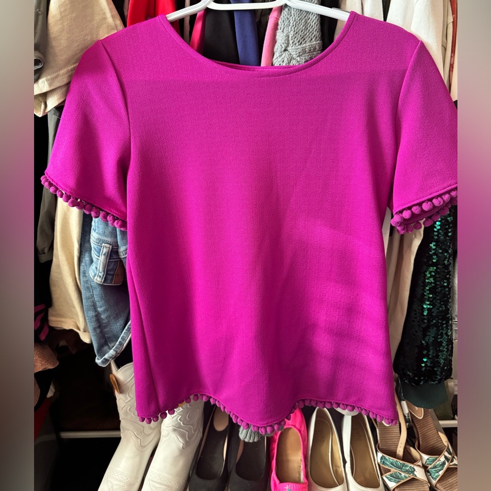 Banana Republic size small woman’s blouse